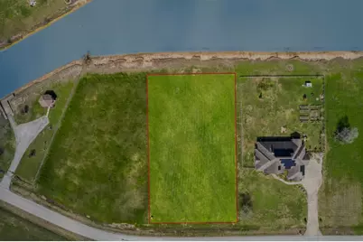 6818 Brazos Lakes Drive, Richmond, TX 77469 - Photo 3