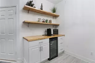 9118 Woodwind Lakes Dr, Houston, TX 77040 - Photo 9