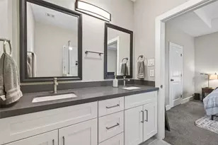 5417 Texas St, Houston, TX 77011 - Photo 21