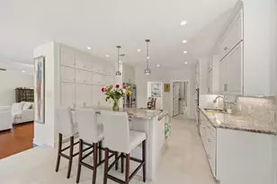 1226 Heathwood Dr, Houston, TX 77077 - Photo 9