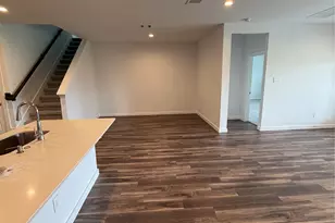 8031 Milam Ln, Rosharon, TX 77583 - Photo 11