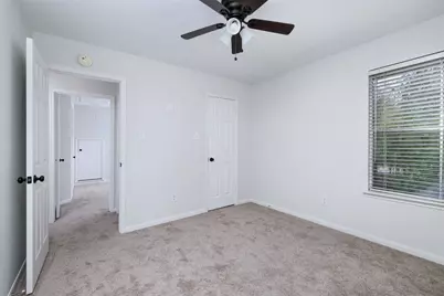 107 N Sunny Slope Circle, The Woodlands, TX 77381 - Photo 21