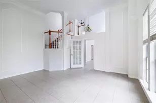 107 N Sunny Slope Cir, The Woodlands, TX 77381 - Photo 7