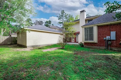 107 N Sunny Slope Circle, The Woodlands, TX 77381 - Photo 25