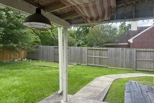 9914 Cedaredge Dr, Houston, TX 77064 - Photo 7