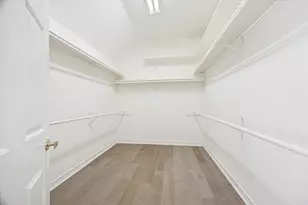 719 Country Meadows Dr, Pearland, TX 77584 - Photo 11