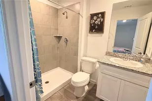 16799 N Marie Vlg Dr, Conroe, TX 77306 - Photo 9