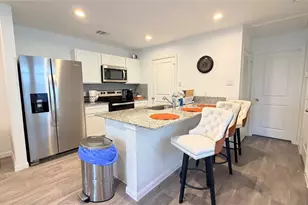 16799 N Marie Vlg Dr, Conroe, TX 77306 - Photo 5