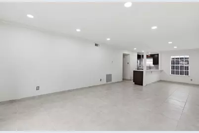7900 Westheimer Road #147, Houston, TX 77063 - Photo 15