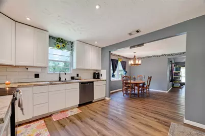 16 Magnolia Road, Woodbranch, TX 77357 - Photo 13