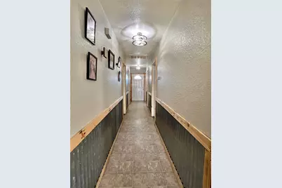 708 E 6th Street, Sweeny, TX 77480 - Photo 9