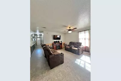 708 E 6th Street, Sweeny, TX 77480 - Photo 7