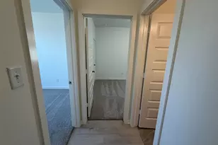 140 Overhill Dr, Huntsville, TX 77320 - Photo 3