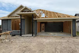 140 Overhill Dr, Huntsville, TX 77320 - Photo 1