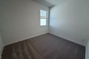 140 Overhill Dr, Huntsville, TX 77320 - Photo 5