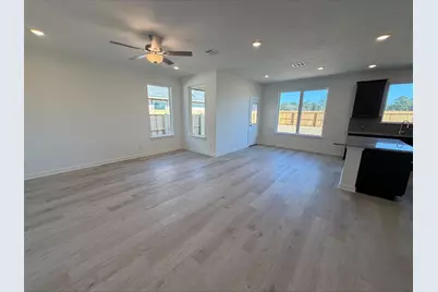 140 Overhill Drive, Huntsville, TX 77320 - Photo 7