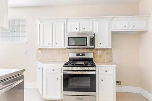 108 Harbour Town Cir, Conroe, TX 77356 - Photo 15