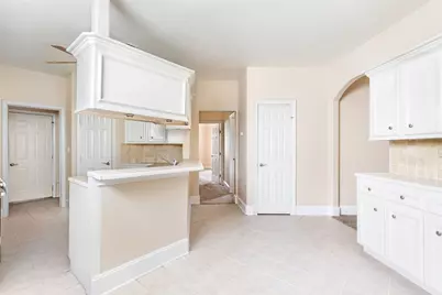 108 Harbour Town Circle, Conroe, TX 77356 - Photo 13