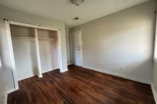 8719 Tilgham St, Houston, TX 77029 - Photo 7