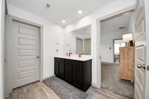 14519 Rain Tree Dr, Baytown, TX 77523 - Photo 17