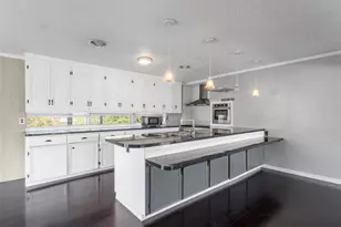 374 Harbor View Dr, Livingston, TX 77351 - Photo 17