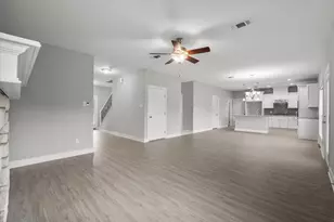 5000 Boreas Dr, Alvin, TX 77511 - Photo 5