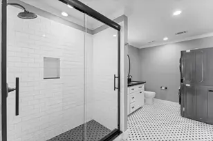 1102 Winston St, Houston, TX 77009 - Photo 23