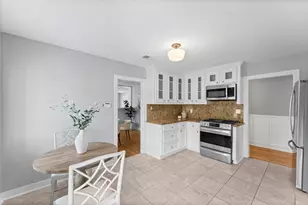 1102 Winston St, Houston, TX 77009 - Photo 17