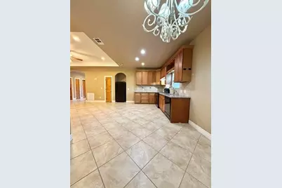 116 Sycamore Street, Port Neches, TX 77651 - Photo 11