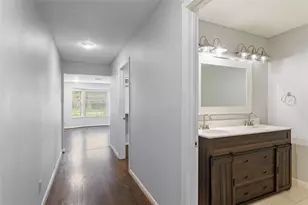 118 E Thornton Rd, Houston, TX 77022 - Photo 13