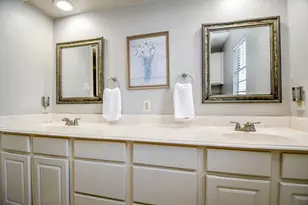 1015 Kanah Ln, Houston, TX 77090 - Photo 27