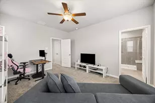 9808 Rugged Oaks Dr, Houston, TX 77080 - Photo 15