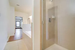 14235 Englewood Park Ln, Cypress, TX 77429 - Photo 31