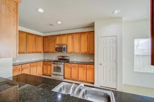14235 Englewood Park Ln, Cypress, TX 77429 - Photo 19