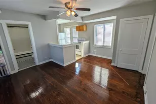 2409 Ridgewood St, Houston, TX 77006 - Photo 1