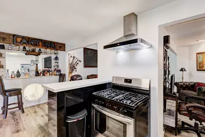 213 W Spreading Oak Drive, Houston, TX 77076 - Photo 13