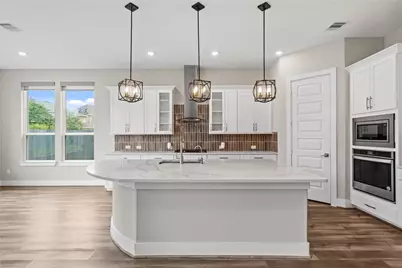 11 Victorian Run, Sugar Land, TX 77498 - Photo 11