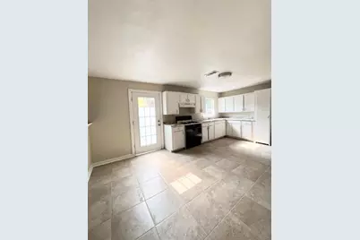 3121 Bond Street, Pasadena, TX 77503 - Photo 5