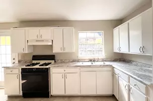 3121 Bond St, Pasadena, TX 77503 - Photo 7