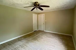 3121 Bond St, Pasadena, TX 77503 - Photo 13