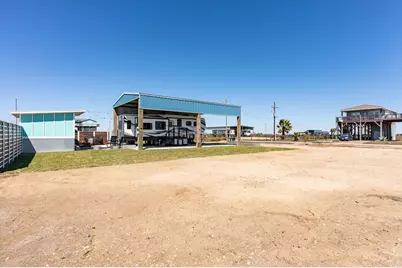 1137 Beach Front Road, Gilchrist, TX 77617 - Photo 13