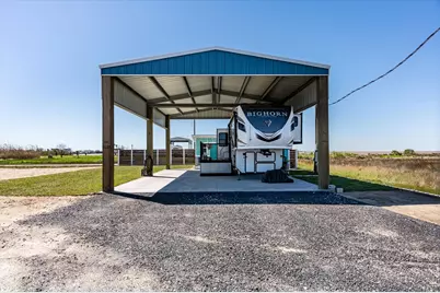 1137 Beach Front Road, Gilchrist, TX 77617 - Photo 9