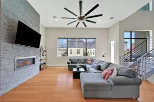 1407 Hickory St, Houston, TX 77007 - Photo 3