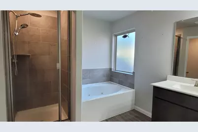 610 Lake View Drive, Montgomery, TX 77356 - Photo 19