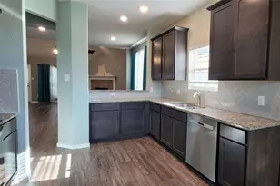 610 Lake View Dr, Montgomery, TX 77356 - Photo 11