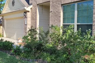 610 Lake View Dr, Montgomery, TX 77356 - Photo 5
