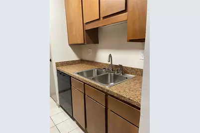 10053 Westpark Drive #325, Houston, TX 77042 - Photo 11