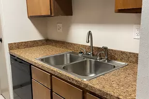 10053 Westpark Dr, Houston, TX 77042 - Photo 11