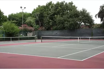 10053 Westpark Drive #325, Houston, TX 77042 - Photo 5