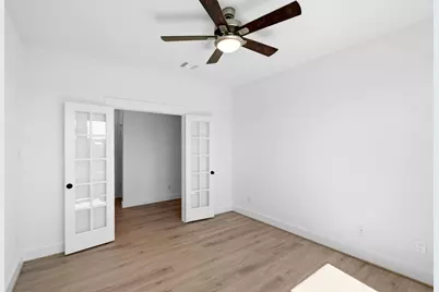 320 Legacy Point Drive, Sealy, TX 77474 - Photo 9